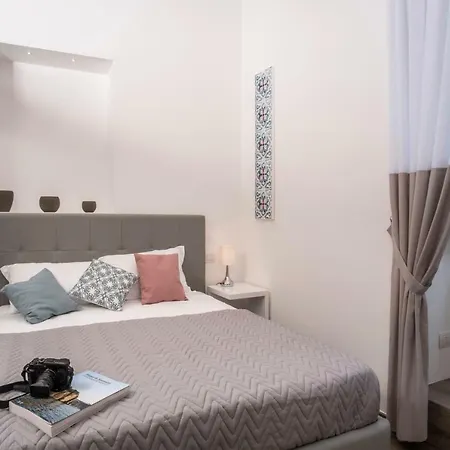 Metahome Sorrento Apartment